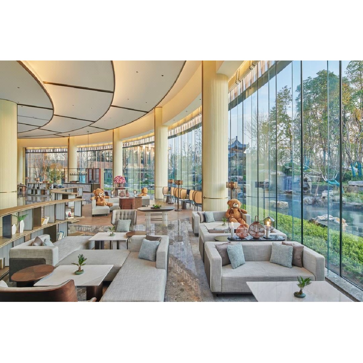 撫州保利華章希爾頓酒店